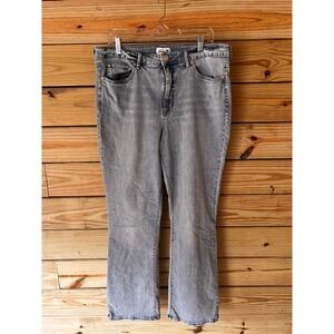 Seven7 Premium Brand Womens Light Wash Straight Leg Jeans Size 16 NEW